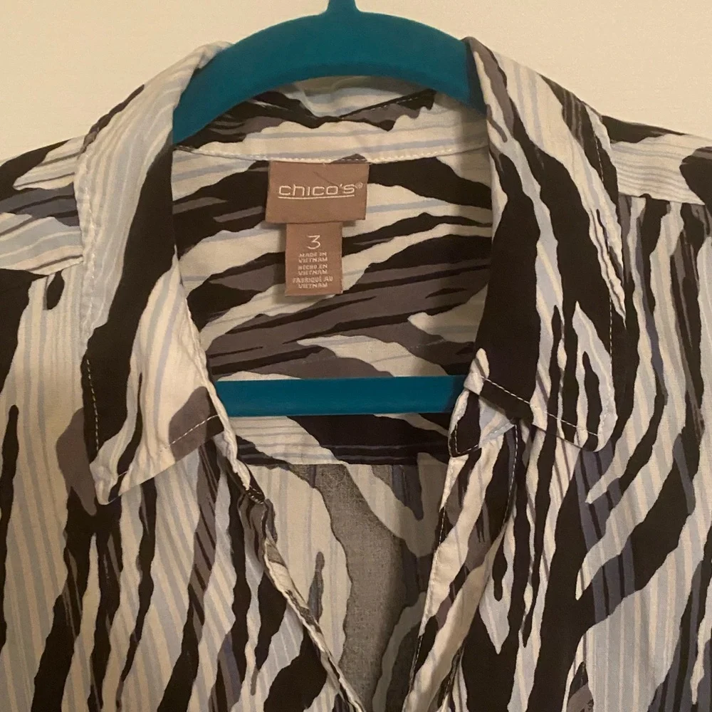 CHICOS BLOUSE LONG SLEEVE - Picture 3 of 10